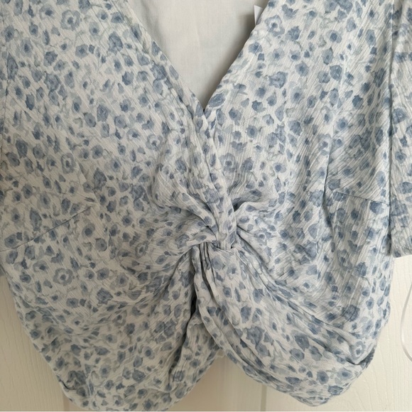 Abercrombie top - Picture 2 of 4